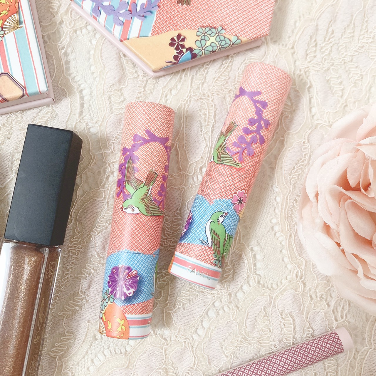 ファンケル限定コスメがフォトジェニック!パケ買いしたくなる40周年記念コスメは和がモチーフ。第3期MIYABIをスウォッチ&レビュー紹介の画像